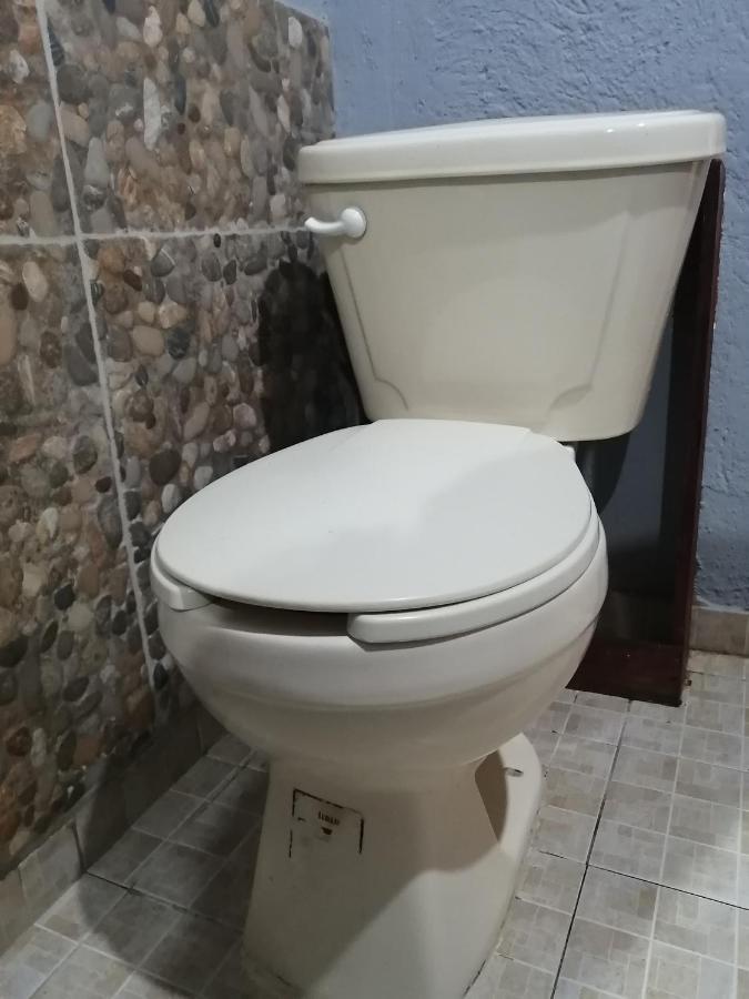 Hotel Hacienda Tonalmain, Central Nueva Тонала Экстерьер фото